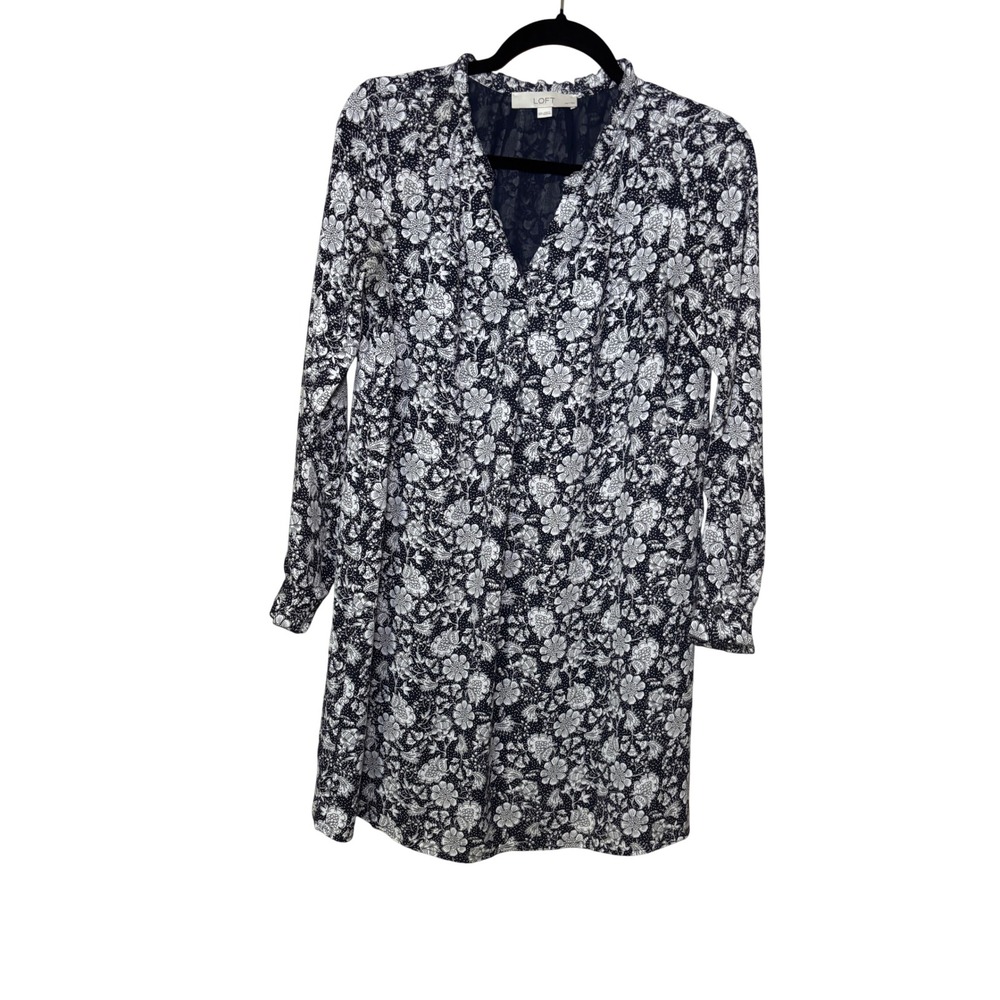 LOFT Women‎ Shift Dress XSP Black White Floral V-Neck Long Sleeve Cottagecore